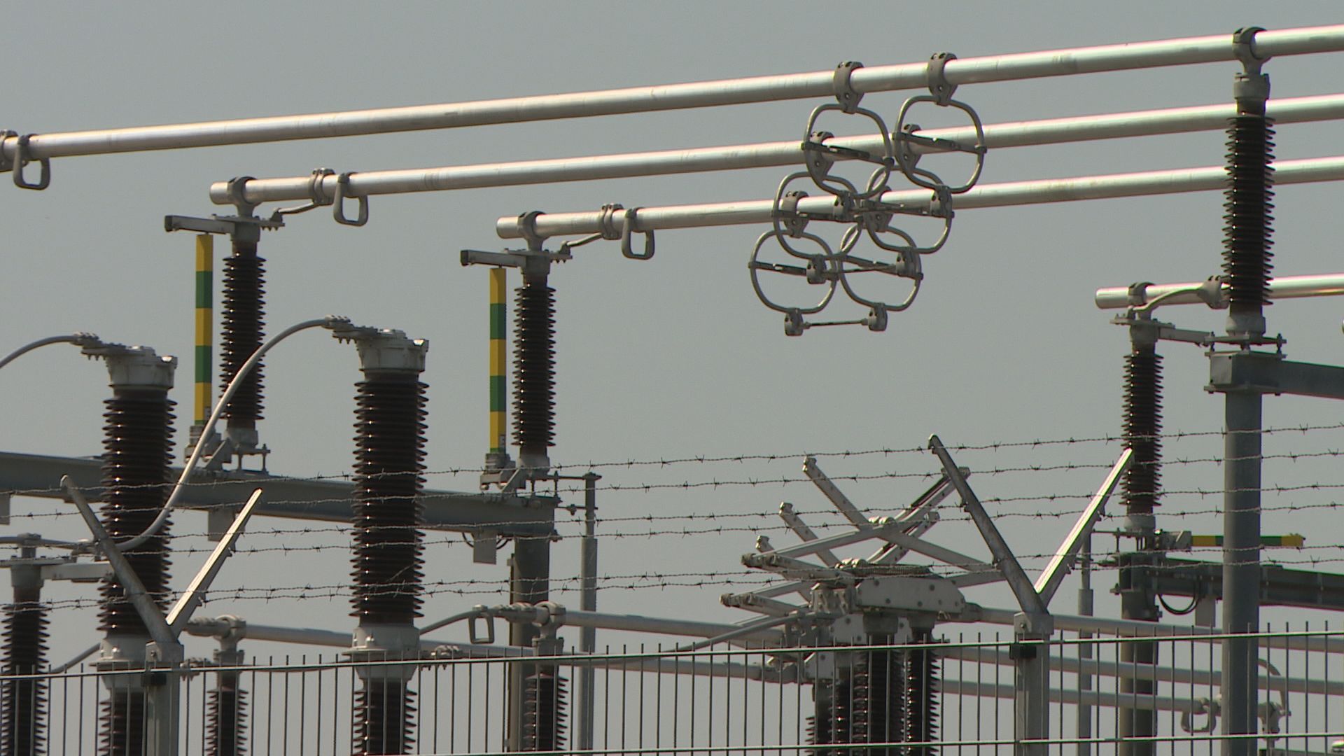 Versnelling bouw door aanleg elektriciteitsnet levert gemeente uiteindelijk geld op