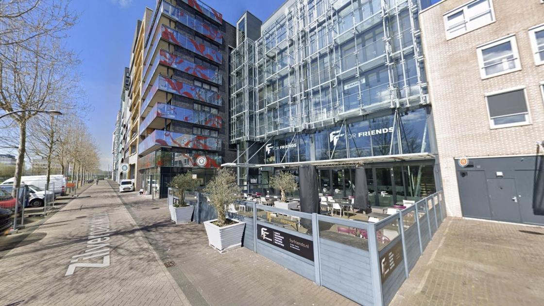For Friends wijkt voor komst appartementen op leegstaande etages erboven