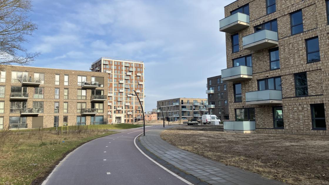 Van eerste paal naar laatste sleutel in dik drie jaar; Hooghe Boomen, 303 flats, is af