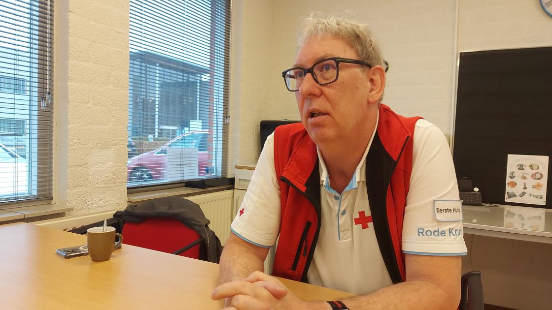 Vrijwilliger in de hoofdrol: Jan Paul de Frankrijker (Rode Kruis)