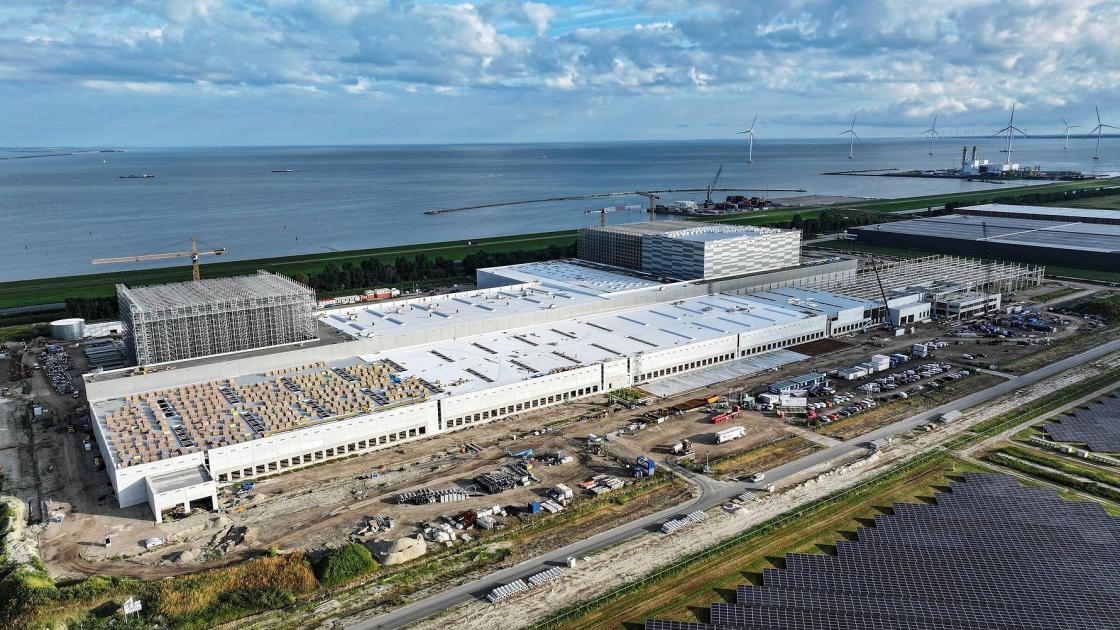 Hoogtepunt nieuw distributiecentrum JYSK letterlijk en figuurlijk bereikt