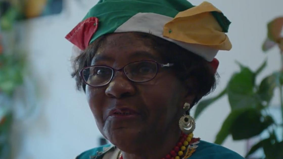 Gedicht van de week: Kleurrijk (Mavis Nelom)