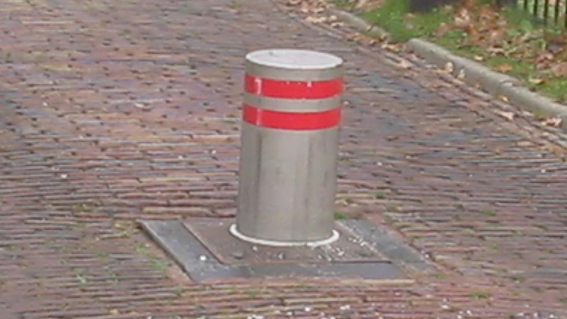 Auto weren uit centrum kan ook met camera's, goedkoper dan plan paaltjes