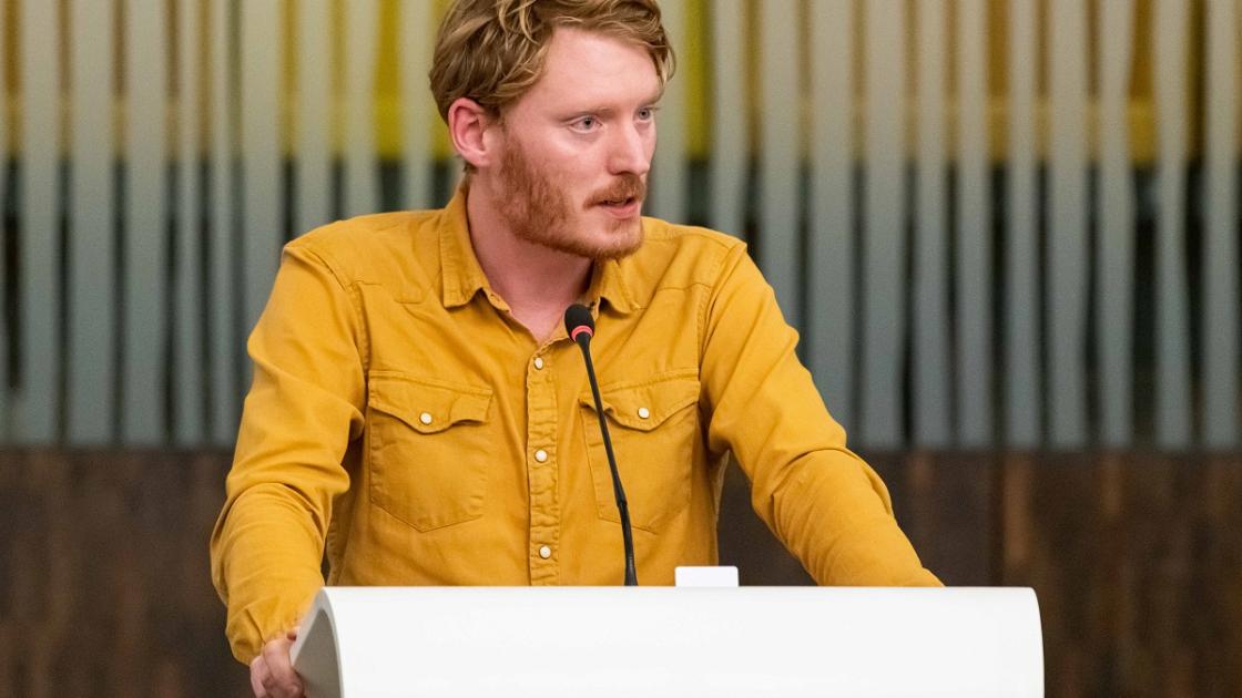 Bas de Reus draagt fractievoorzitterschap GroenLinks over aan Iris Brouwer