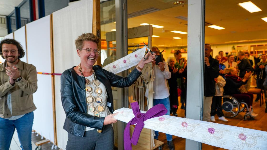 Verspil me niet centrum heeft de deuren geopend in het Stadshart