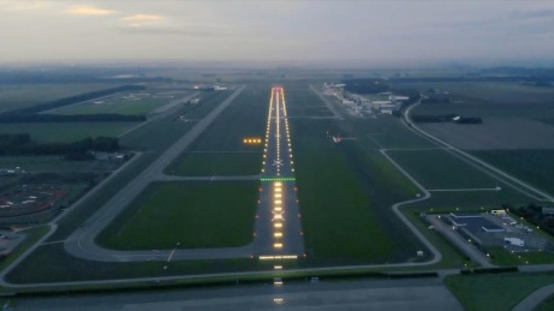Meerderheid Kamer spreekt zich uit tegen openen Airport