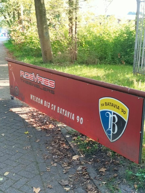 Batavia '90 na voortvarende start in vrije val, code rood