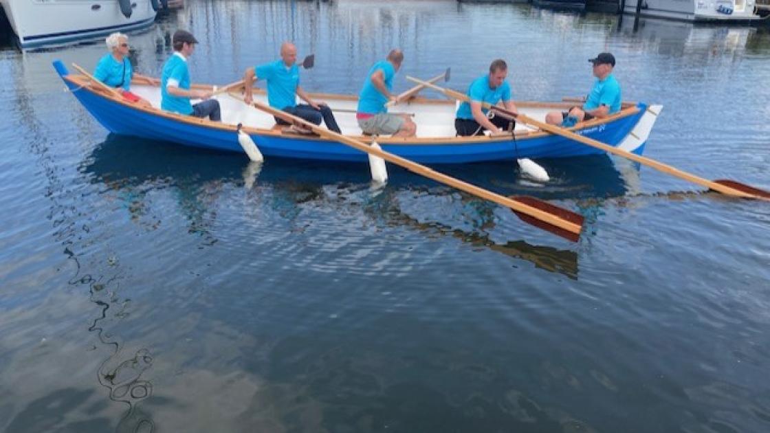 Scholieren zoeken oplossing voor gehandicapte watersporters