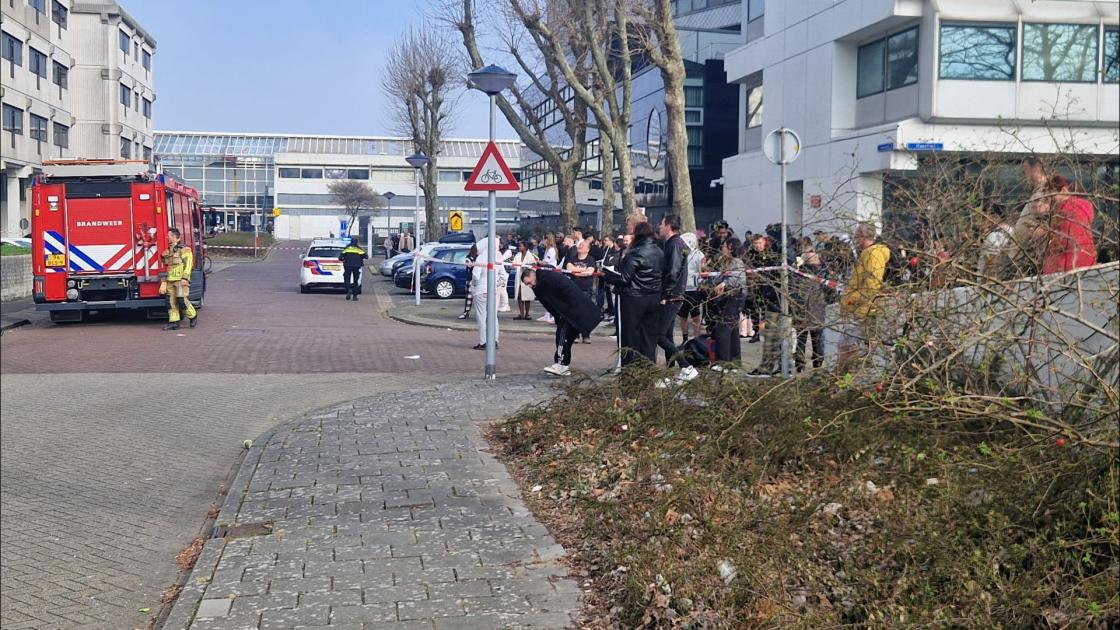 Bewoners Lelystaete moesten eventjes hun appartementen uit vanwege brand