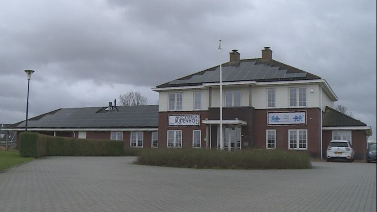 Lunchen, zwemmen en gebruikt Lego kopen in Buitenhof