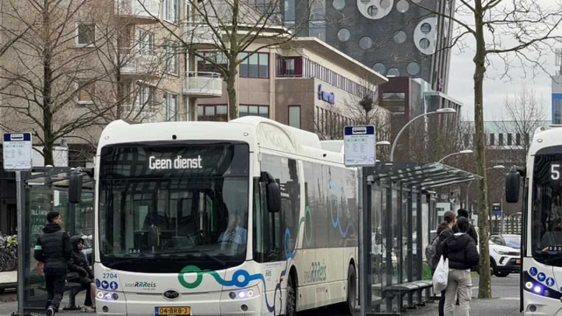 Busbedrijf verwacht half december alsnog op volle sterkte te  gaan rijden