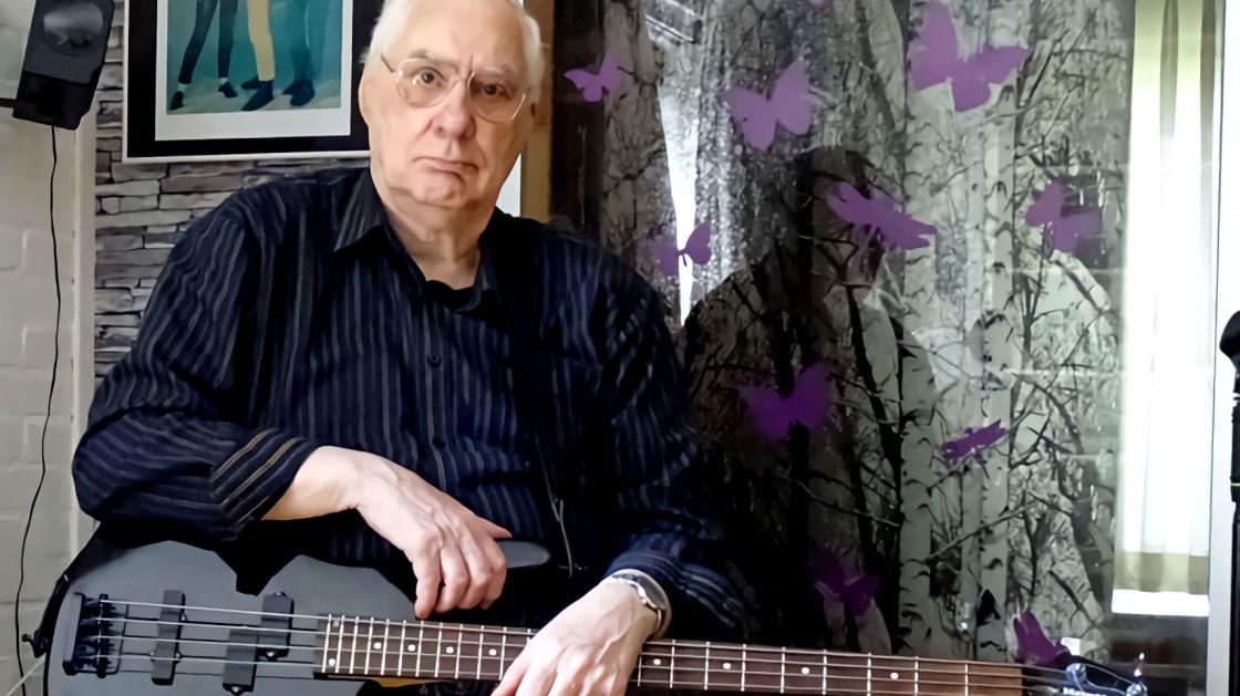 Gedicht van de week: Het raam waarop ik schreef (Jan Huisman)