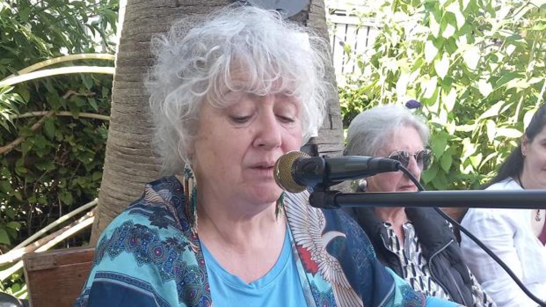 Gedicht van de week: Just a joke (Petra Meijnen)