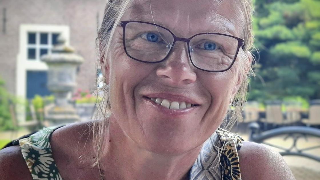 Gedicht van de week: Speciaal papier (Monique Landskroon)