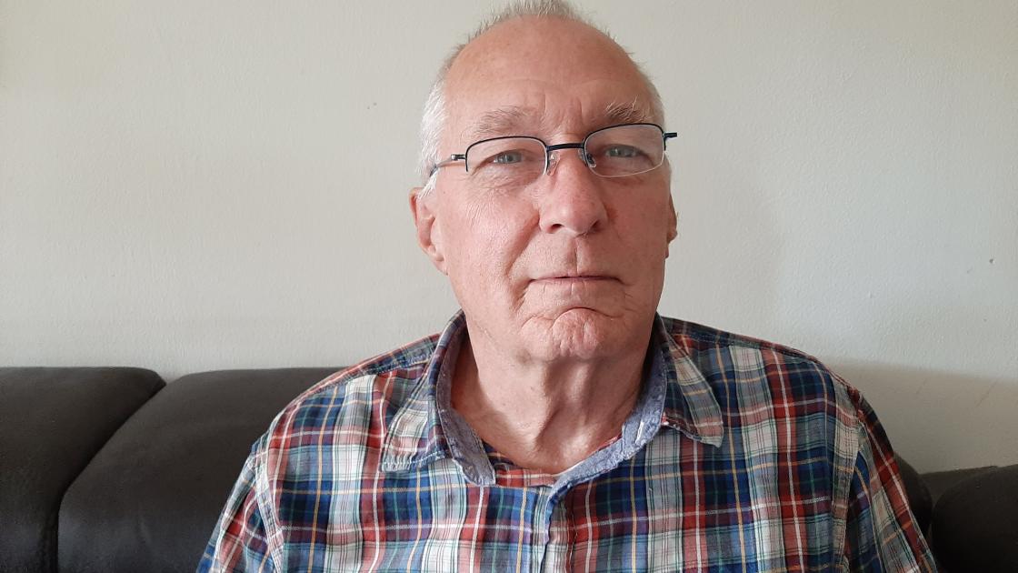 Gedicht van de week: De bus (Ron Bruins)