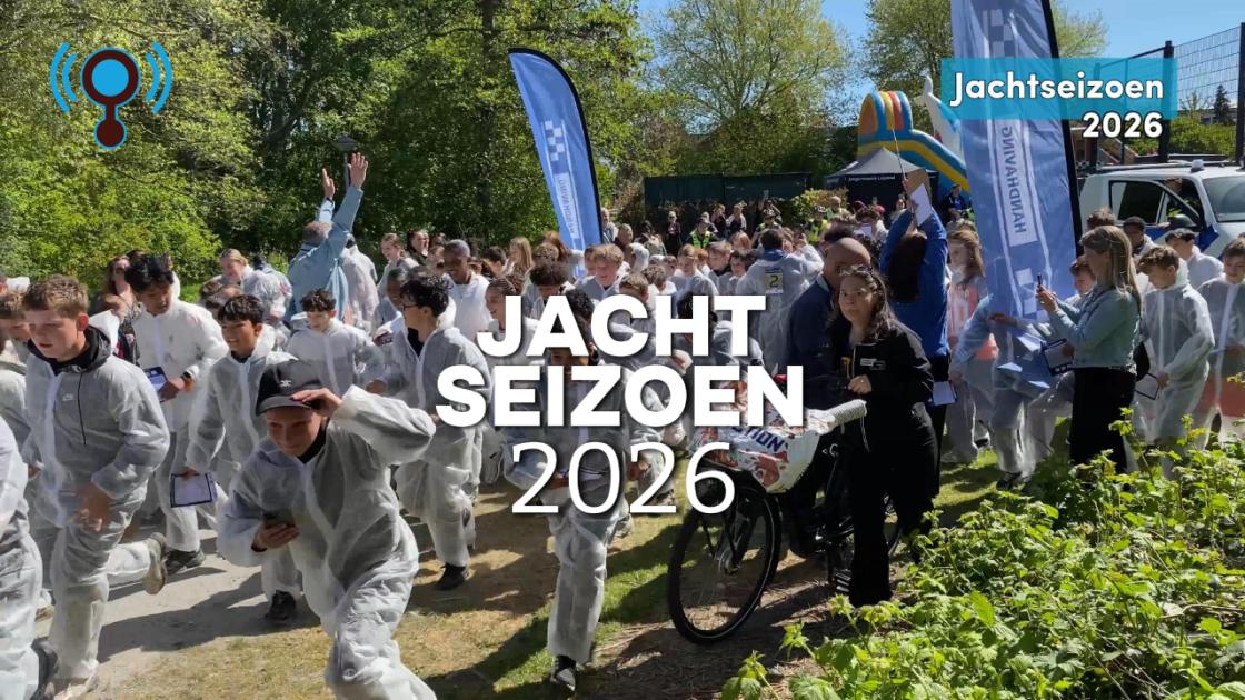 Jachtseizoen 2026: tikkertje XXL tussen de mensen in uniform en de kids (video)