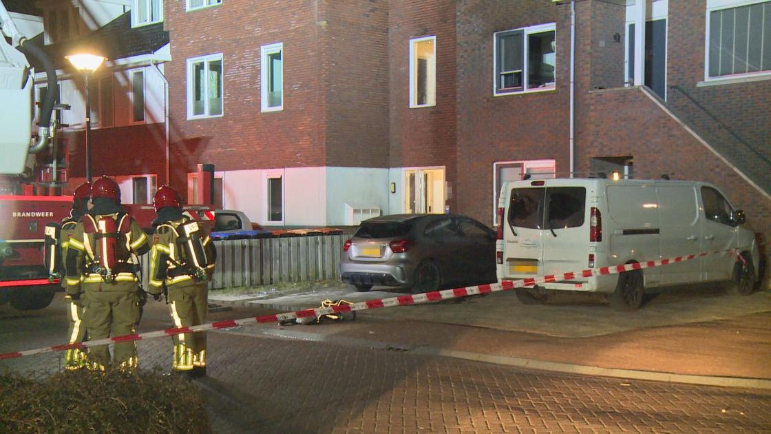 Flats Galjoen ontruimd bij brand; politie:  waarschijnlijk door explosie