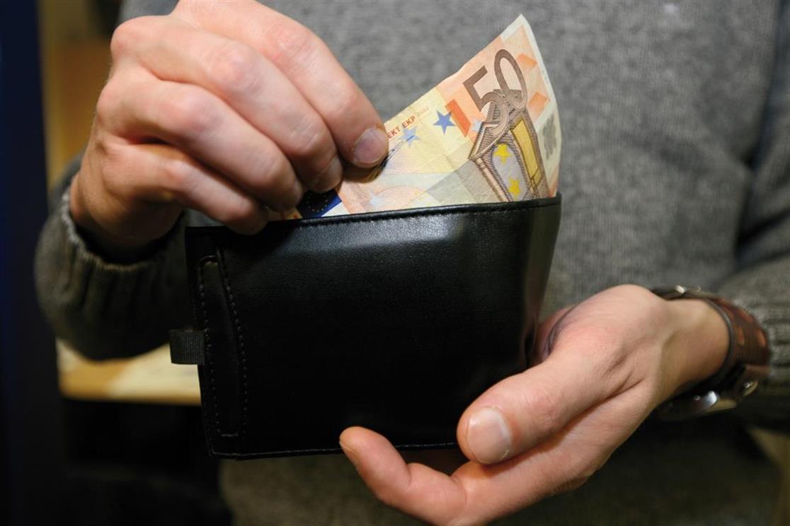 Gemeente gaat mensen wijzen op regelingen financiële hulp