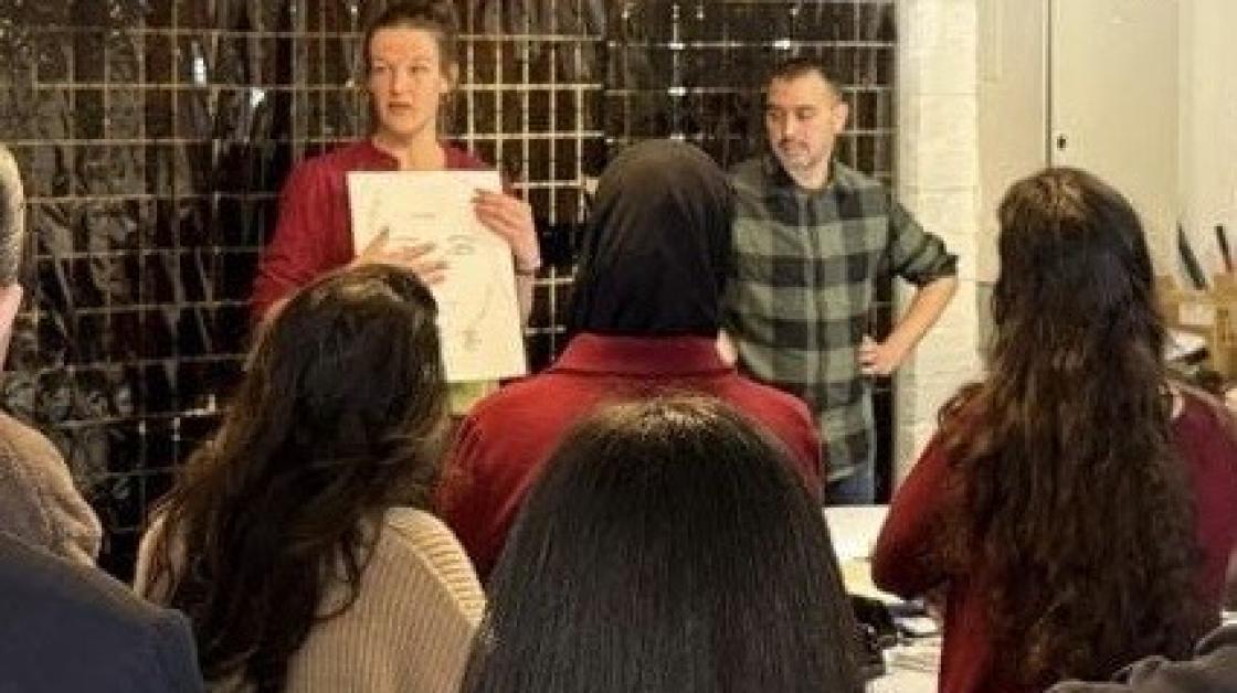 'Jij bent niet alleen je uiterlijk', Buurtatelier 0320 zet jongeren aan het denken