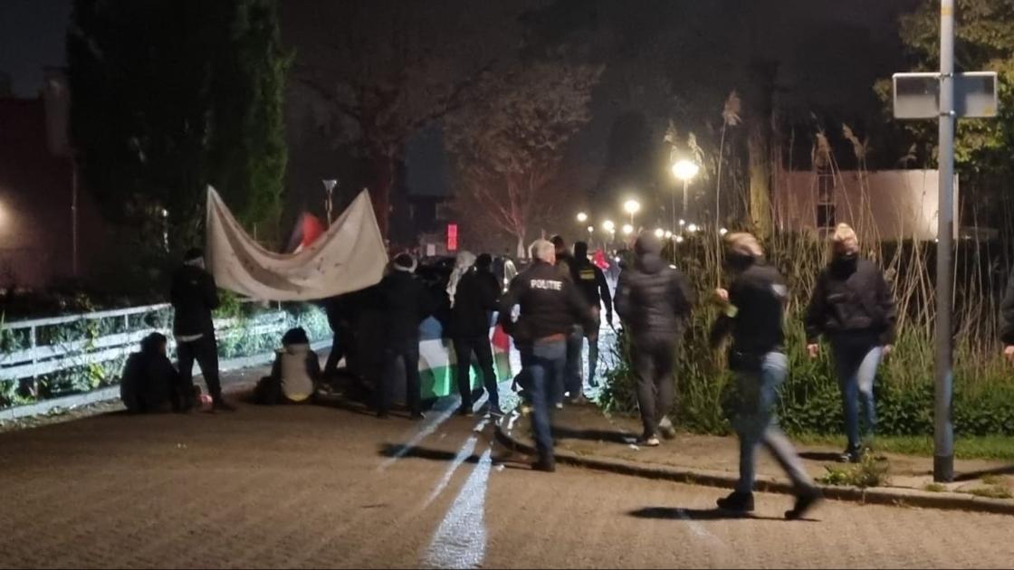 Minister: Actie pro Palestijnen bij De Pijler was laat gemeld, maar geen reden in te grijpen