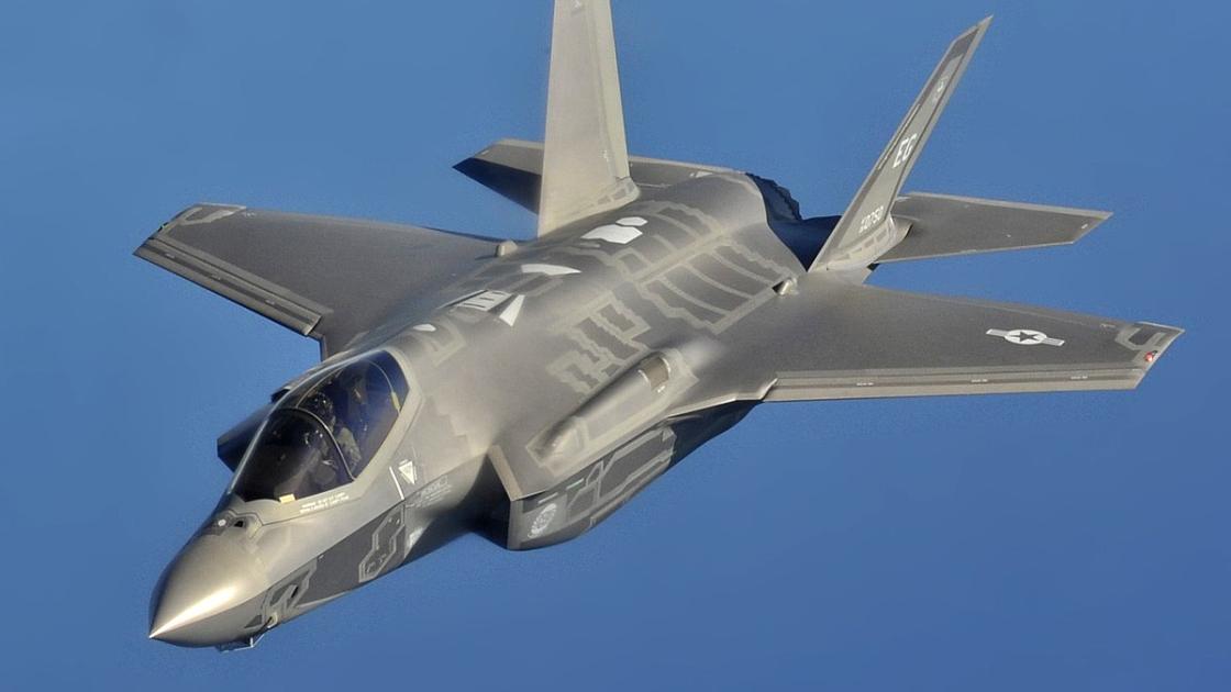 Meepraten met Defensie over de stationering van F-35's op Lelystad Airport