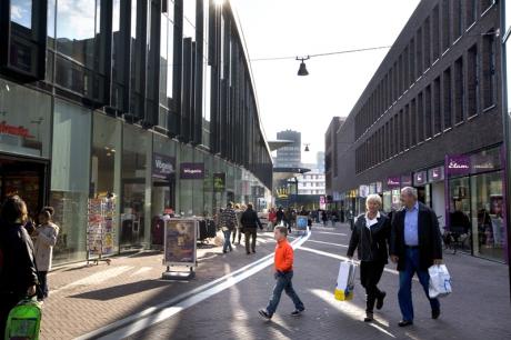 Stadshart vanaf half juli tijdens winkeluren vrijwel geheel verboden voor fietsers 