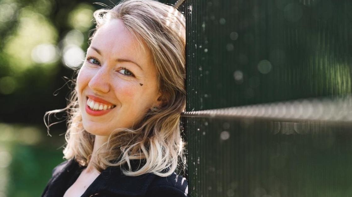 Gedicht van de week: Slordig (Ghislaine de Rond)