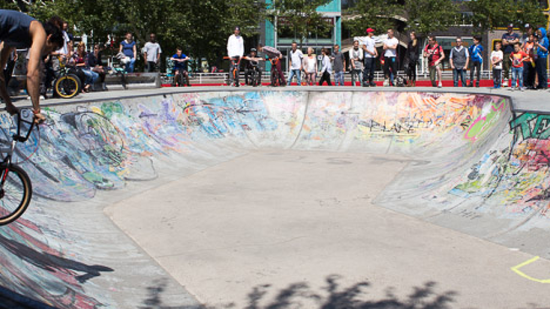 De ombuigingen, deel 5: de nieuwe skatebaan schrappen?